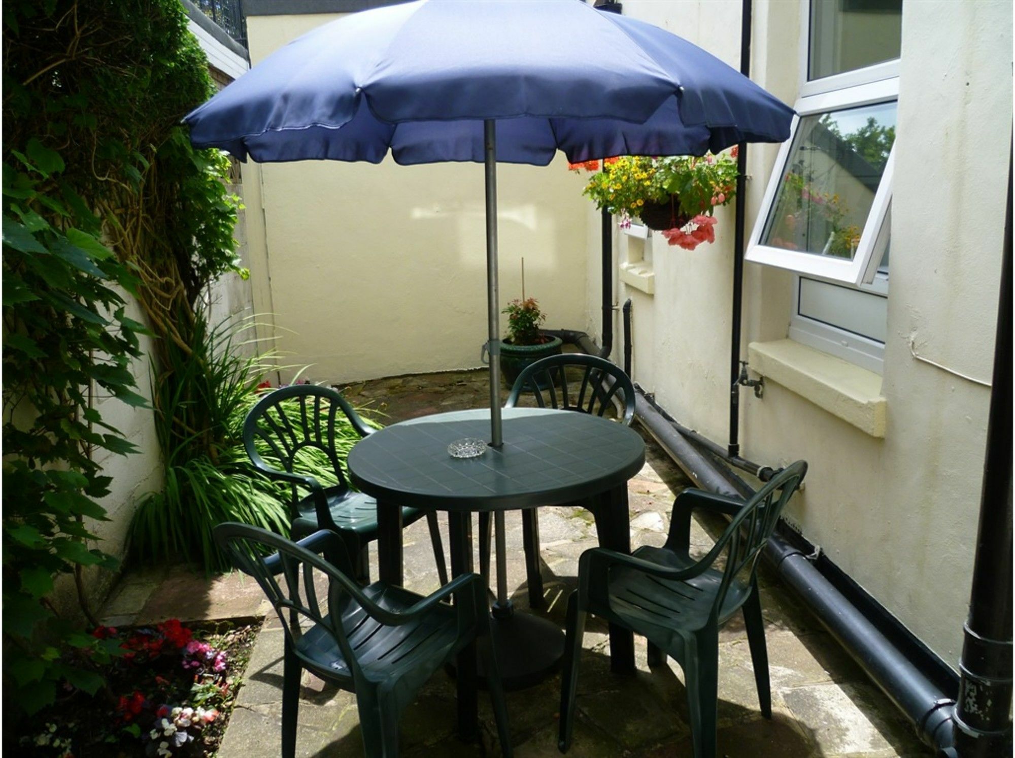 Sandy Bay Guest House Μπόρνμουθ Εξωτερικό φωτογραφία