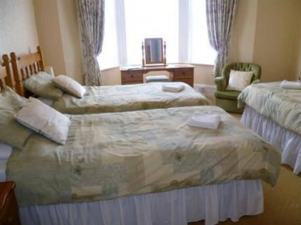 Sandy Bay Guest House Μπόρνμουθ Εξωτερικό φωτογραφία